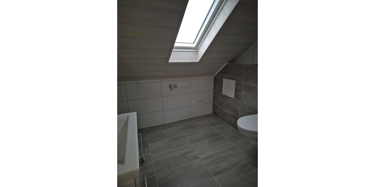 Dachgeschoßwohnung Bergheim Ahe - 1 Zimmer, 45 m&sup2;, 750&euro; | Angebot:26337674