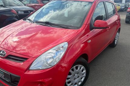 Hyundai i20 146.000 km 4.000 &euro; Erftstadt 50374