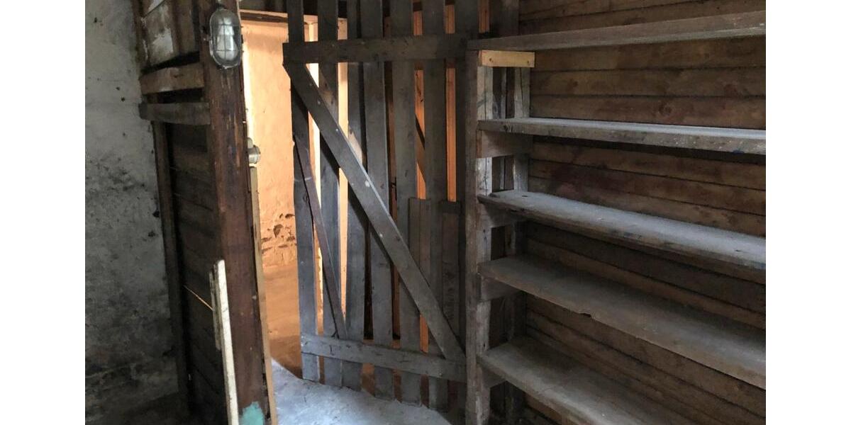 Etagenwohnung Remscheid Gemarkung Bergisch Born - 2.5 Zimmer, 67 m&sup2;, 115.000&euro; | Angebot:27077504