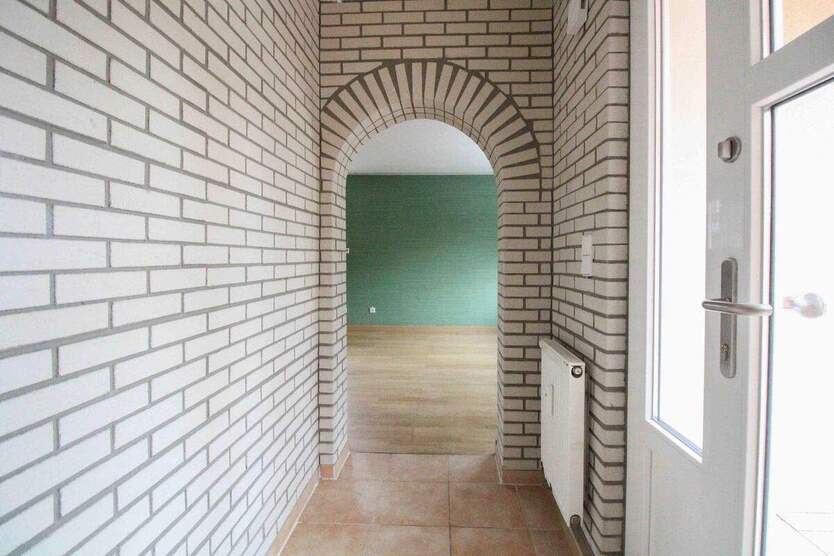 Moderne 2-Zi.- Souterrainwohnung mit separatem Eingang, schicker EBK und Stellplatz in LEV-Opladen 2 zimmer