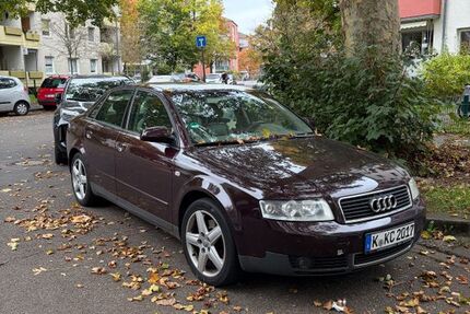 Audi A4 235.000 km 800 € Köln 50827