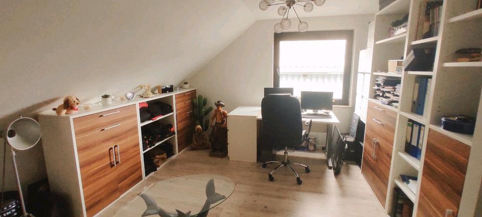 Einfamilienhaus mit Einliegerwohnung zimmer