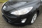Peugeot 308 PREMIUM NAVI EL.VERDECK KLIMAAUTOM PDC 134.211 km 6.450 &euro; Köln 50858