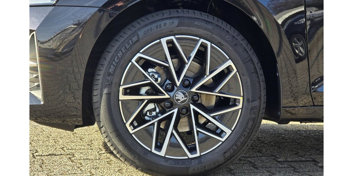 Skoda Octavia Selection Automatik|Winterpaket|LED 1.008 km 32.475 &euro; Wermelskirchen 42929