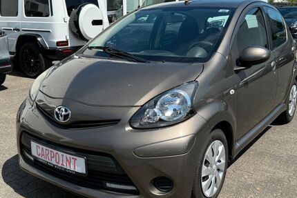 Toyota Aygo (X) 70.000 km 4.950 &euro; Brühl 50321