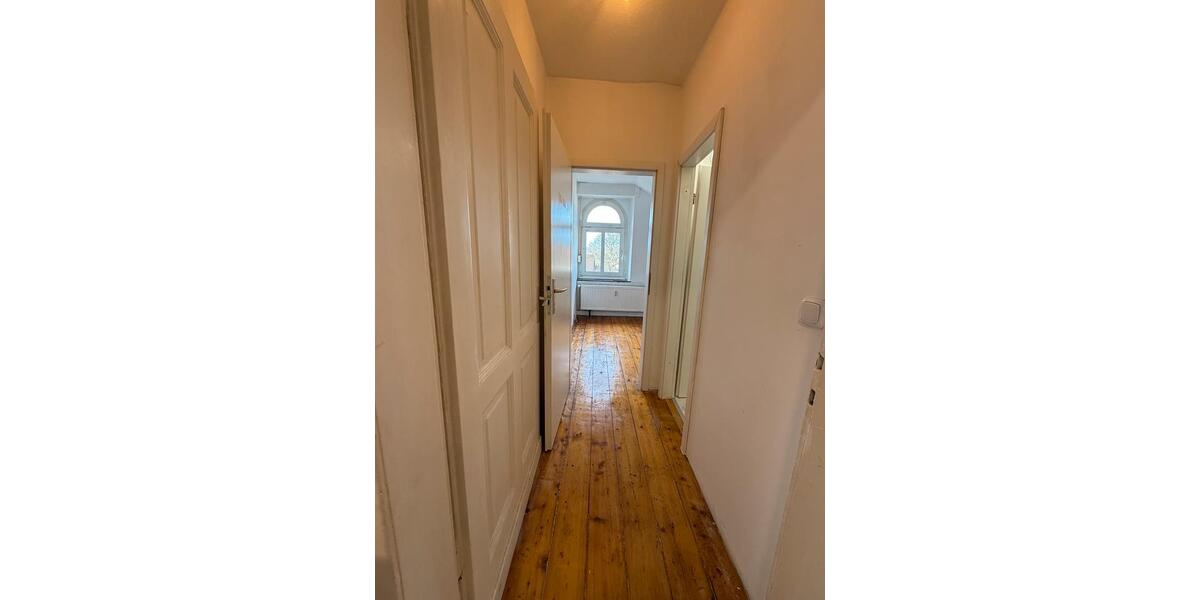 Dachgeschoßwohnung Düsseldorf Niederkassel - 4 Zimmer, 122 m&sup2;, 1.250&euro; | Angebot:25284241