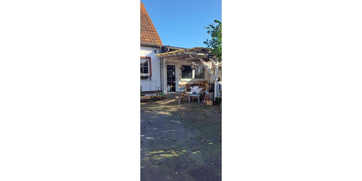 TOP LageGrundstück Sanierungsbedürftiges Haus in Köln Vogelsang 4 zimmer