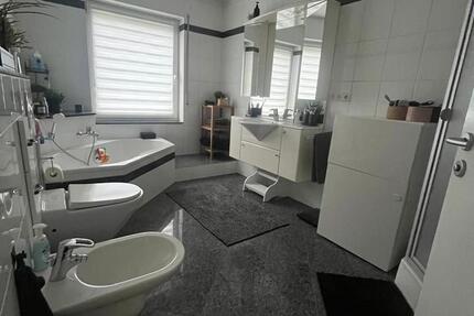 Erdgeschosswohnung 4 zimmer