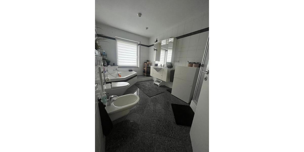 Erdgeschosswohnung 4 zimmer