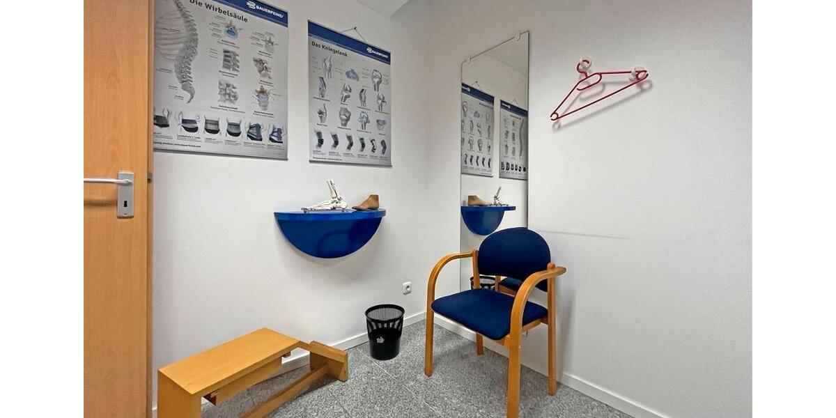 Gewerbeobjekt Grevenbroich - 1.700&euro; | Angebot:24333305