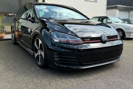 VW Golf 162.000 km 12.900 &euro; Lindlar 51789