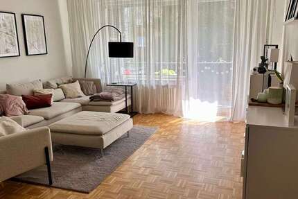 Wohnung Düsseldorf Eller - 2 Zimmer, 65 m&sup2;, 750&euro; | Angebot:26408171