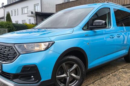 Ford Tourneo Connect 55.100 km 27.450 &euro; Solingen 42657