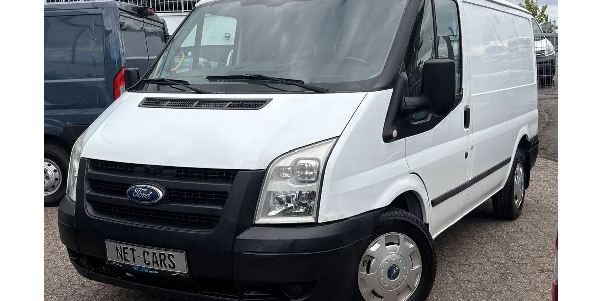 Ford Transit 319.653 km 3.850 &euro; Hilden 40721