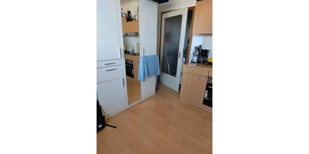 Etagenwohnung Köln Ehrenfeld - 1 Zimmer, 22 m&sup2;, 700&euro; | Angebot:26376125