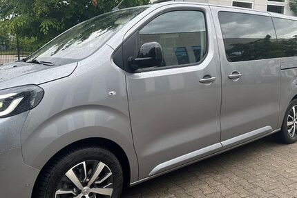 Toyota Proace (Verso) 29.999 km 31.999 &euro; Troisdorf 53842