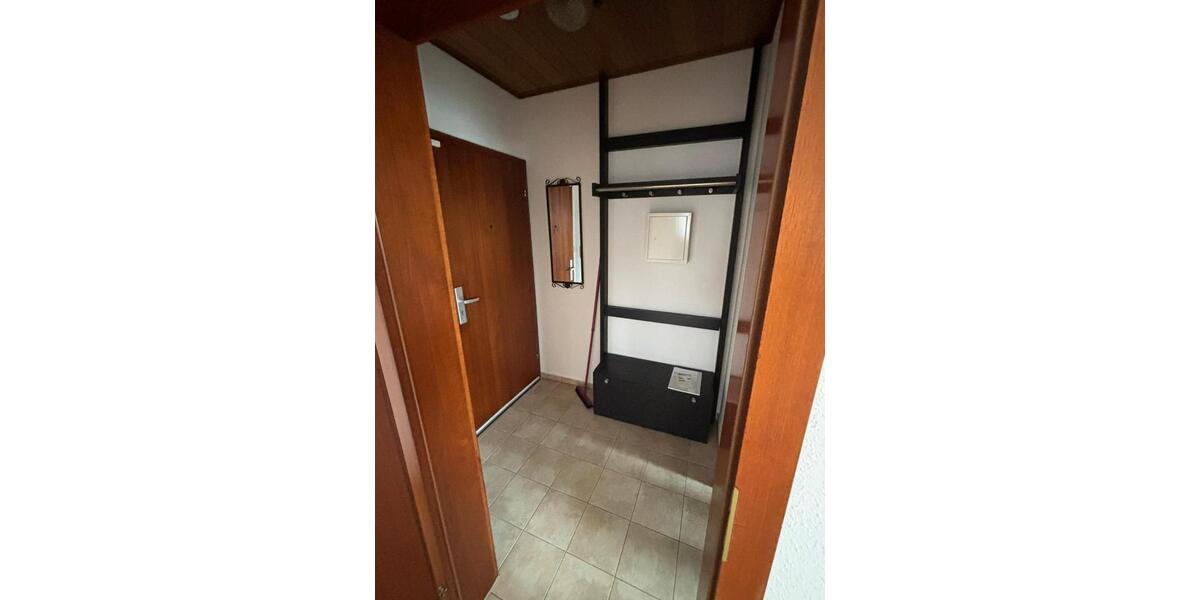 Dachgeschoßwohnung Leverkusen Bürrig - 1 Zimmer, 46 m&sup2;, 500&euro; | Angebot:25511497