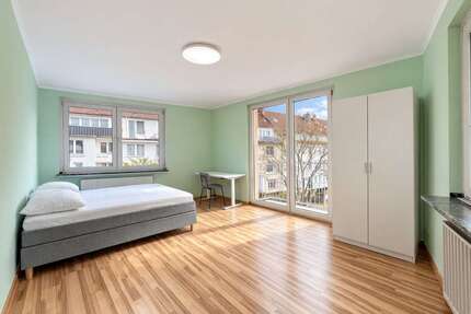 Wohnung Düsseldorf Düsseltal - 4 Zimmer, 90 m&sup2;, 2.000&euro; | Angebot:25661710