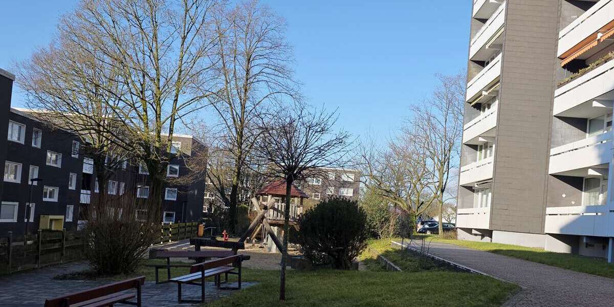 Etagenwohnung Solingen Central - 2 Zimmer, 62 m&sup2;, 128.000&euro; | Angebot:25380914