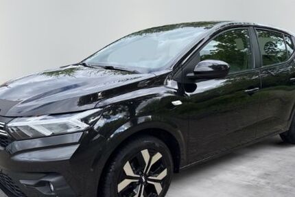 Dacia Sandero 5.301 km 17.480 &euro; Düsseldorf 40472
