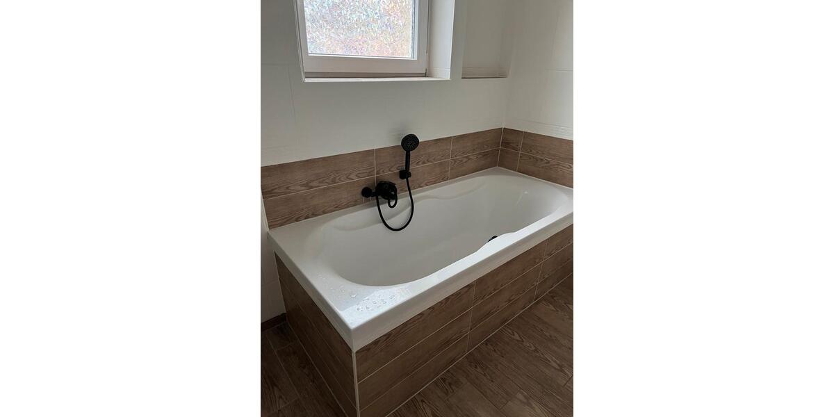Reihenhaus Köln Kalk - 3.5 Zimmer, 107 m&sup2;, 2.000&euro; | Angebot:27615697