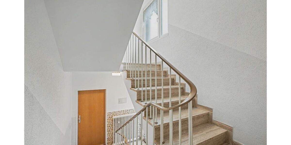 Solides 3-Familienhaus in ruhiger Lage von Pulheim - im südlichen Bereich von Stommeln 8 zimmer