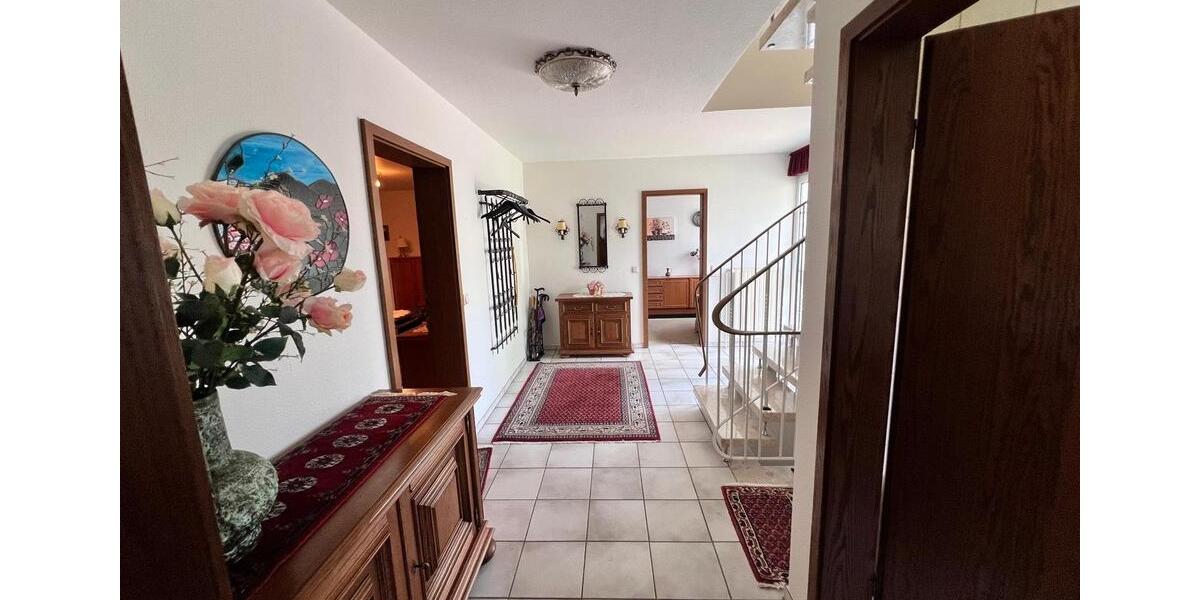 Einfamilienhaus Wülfrath - 6 Zimmer, 129 m&sup2;, 489.000&euro; | Angebot:25440847