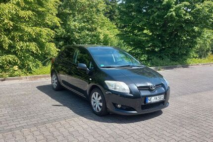 Toyota Auris 159.000 km 4.800 &euro; Grevenbroich 41516