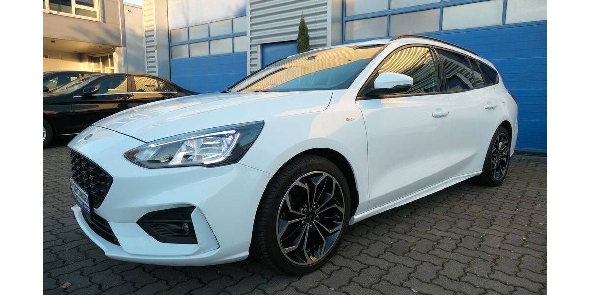 Ford Focus 101.103 km 17.450 &euro; Monheim 40789