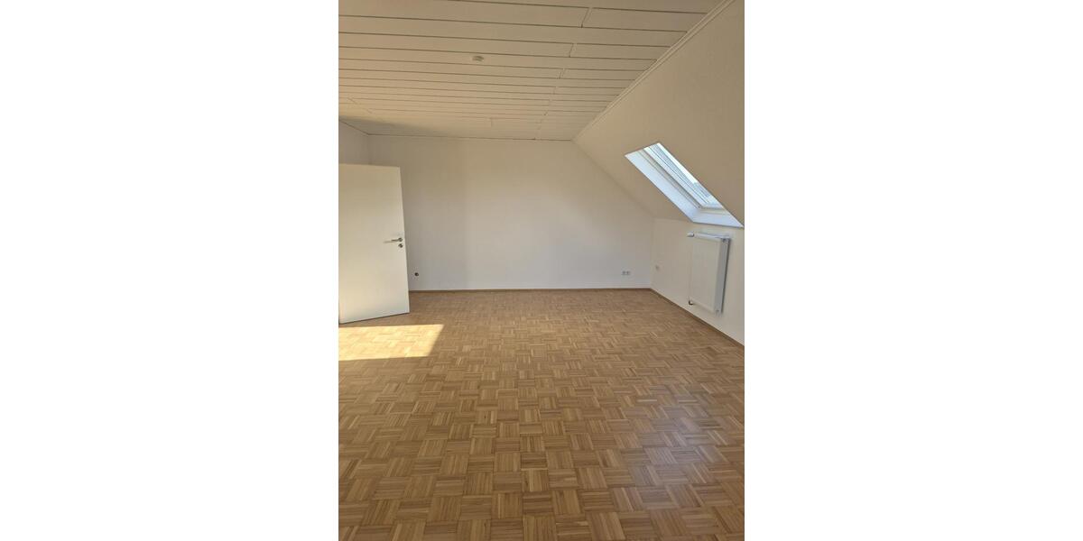 Etagenwohnung Hückeswagen - 4 Zimmer, 100 m&sup2;, 1.100&euro; | Angebot:24829748