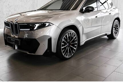 BMW iX3 11.100 km 85.690 &euro; Köln Süd 50968