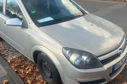 Opel Astra 124.000 km 3.400 &euro; Düsseldorf 40470