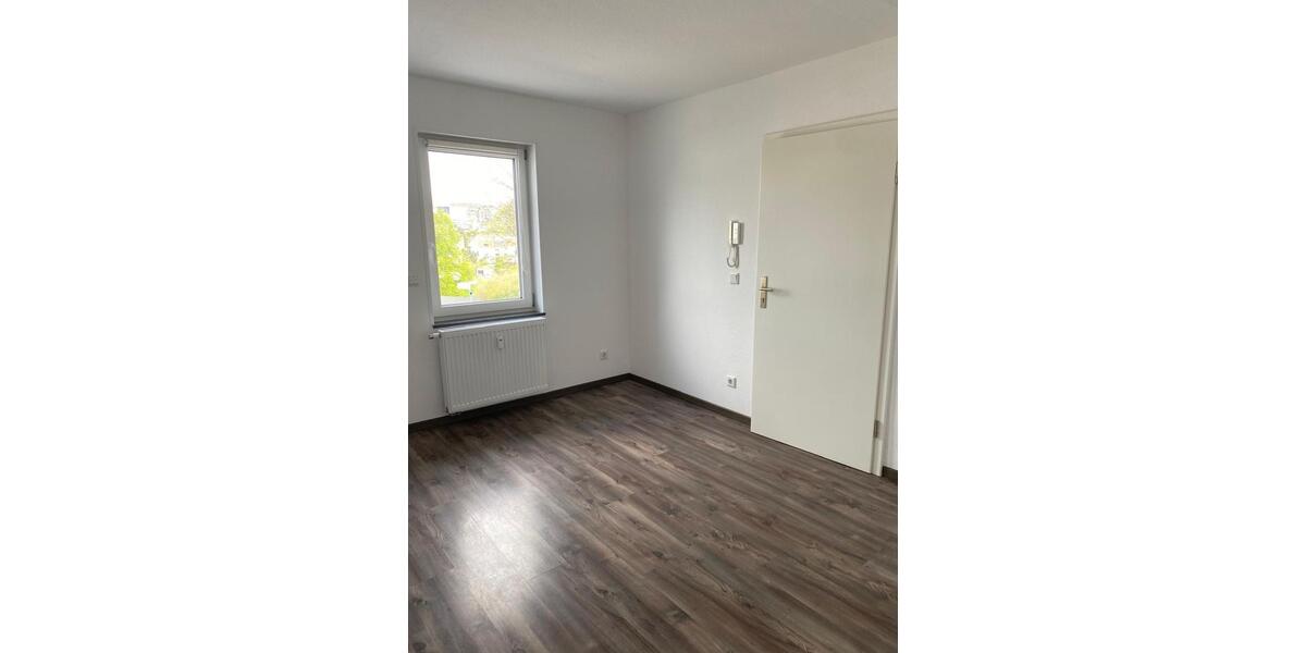 Etagenwohnung Remscheid Gemarkung Bergisch Born - 1 Zimmer, 33 m&sup2;, 380&euro; | Angebot:26301699