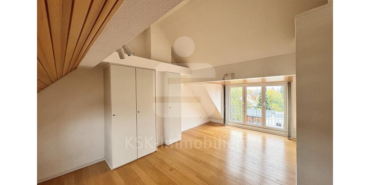 Charmante Maisonette-Wohnung mit Einbauküche in Bergheim-Mitte. 2 zimmer