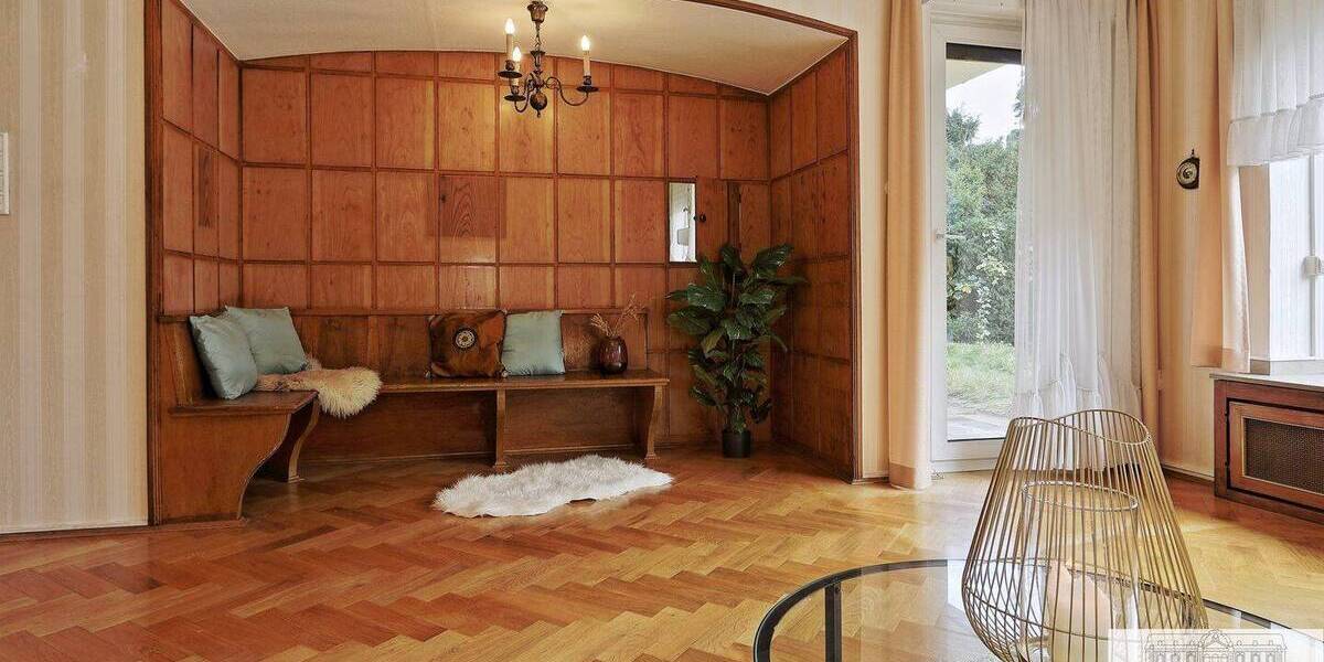 Ein-bis Zweifamilienhaus im Hildener Norden: Großzügiges Wohnen mit vielfältigen Nutzungsmöglichkeiten 8 zimmer