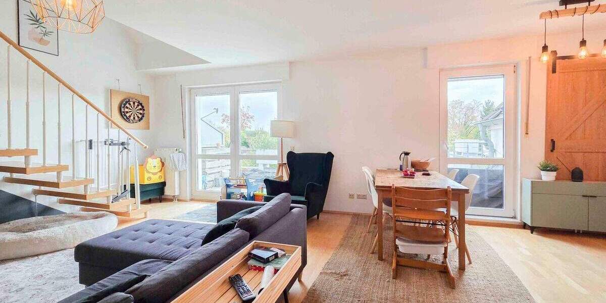 Lichtdurchflutete Penthouse-Maisonette mit Dachterrasse - stilvolles Wohnen in gefragter Lage 4 zimmer