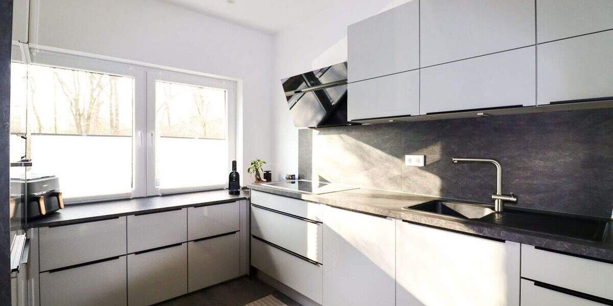 Doppelhaushälfte Grevenbroich Stadtmitte - 4 Zimmer, 104 m&sup2;, 350.000&euro; | Angebot:24739890