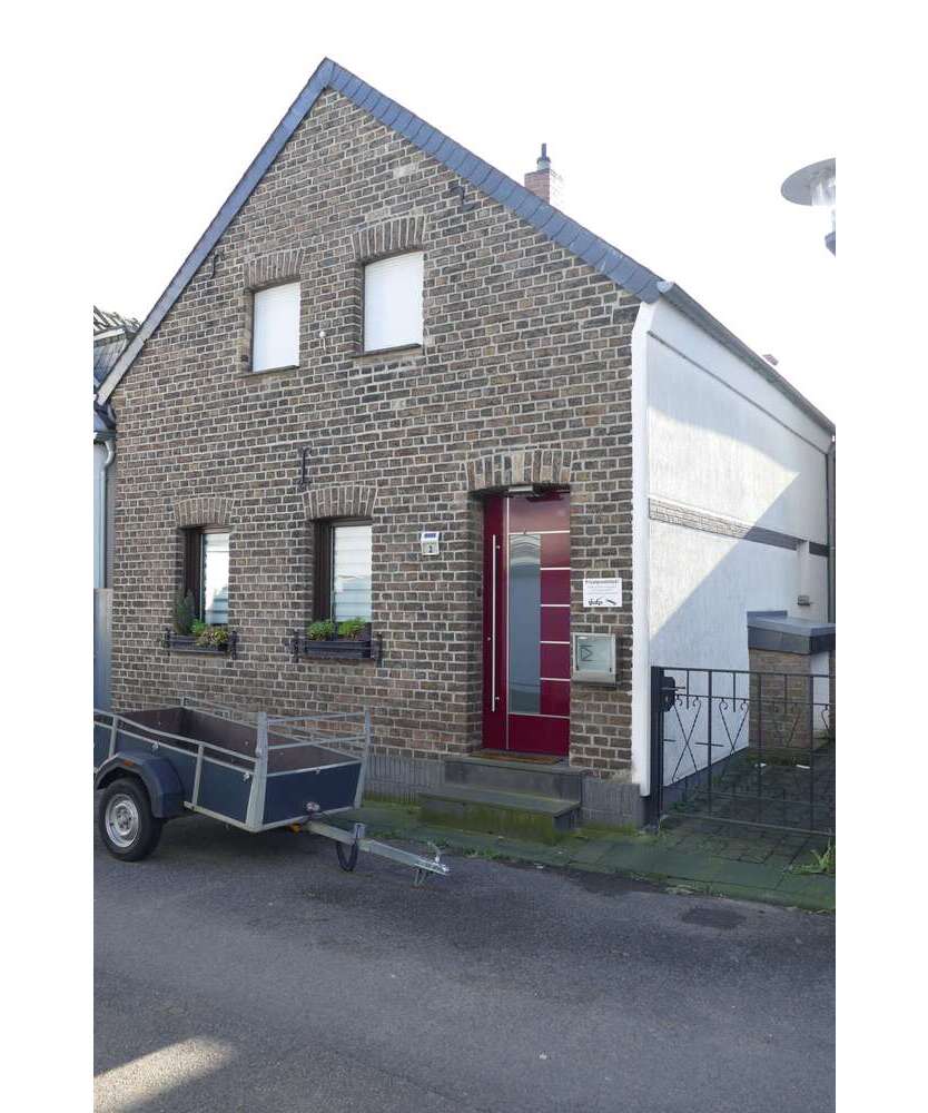 Haus zum Kaufen in Köln-Worringen 365.000 € 109 m²