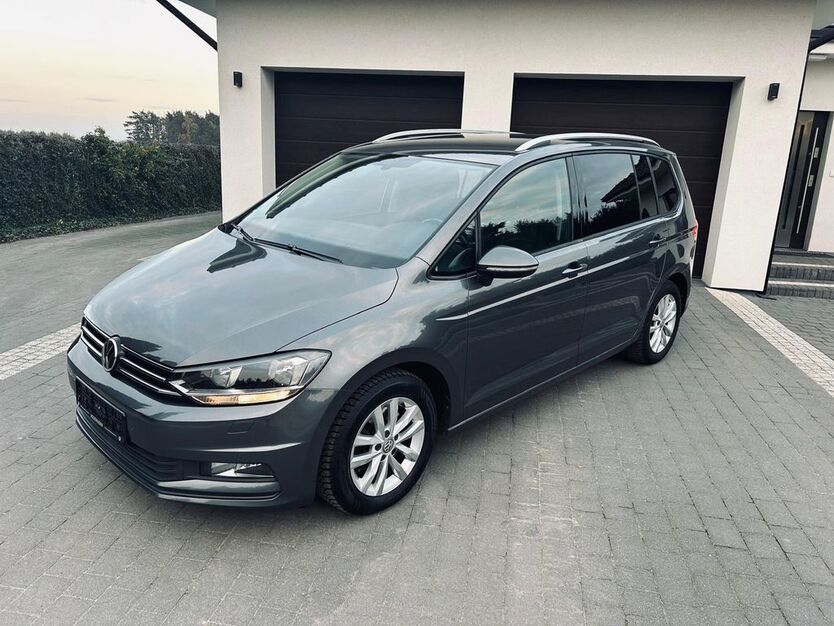 VW Touran 122.000 km 17.200 € Engelskirchen 51766