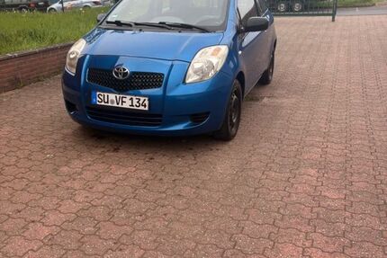 Toyota Yaris 169.000 km 3.100 &euro; Lohmar 53797