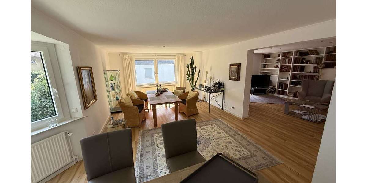Etagenwohnung Solingen Central - 3 Zimmer, 94 m&sup2;, 359.000&euro; | Angebot:26982862
