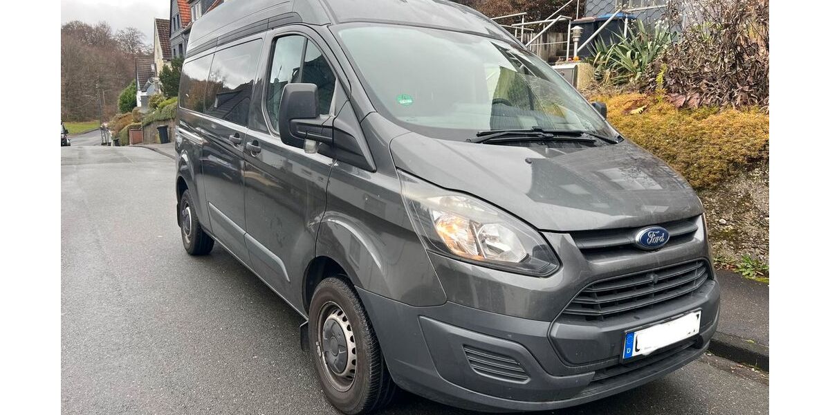 Ford Transit Custom 146.500 km 9.600 &euro; Düsseldorf 40470