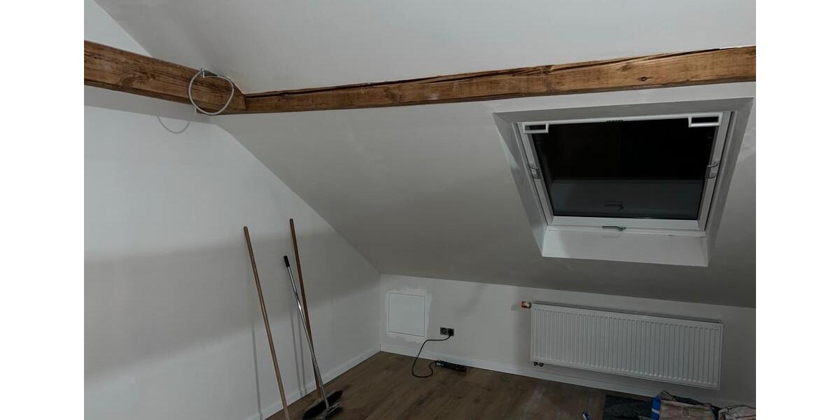 Dachgeschoßwohnung Remscheid - 1.5 Zimmer, 52 m&sup2;, 600&euro; | Angebot:25311026