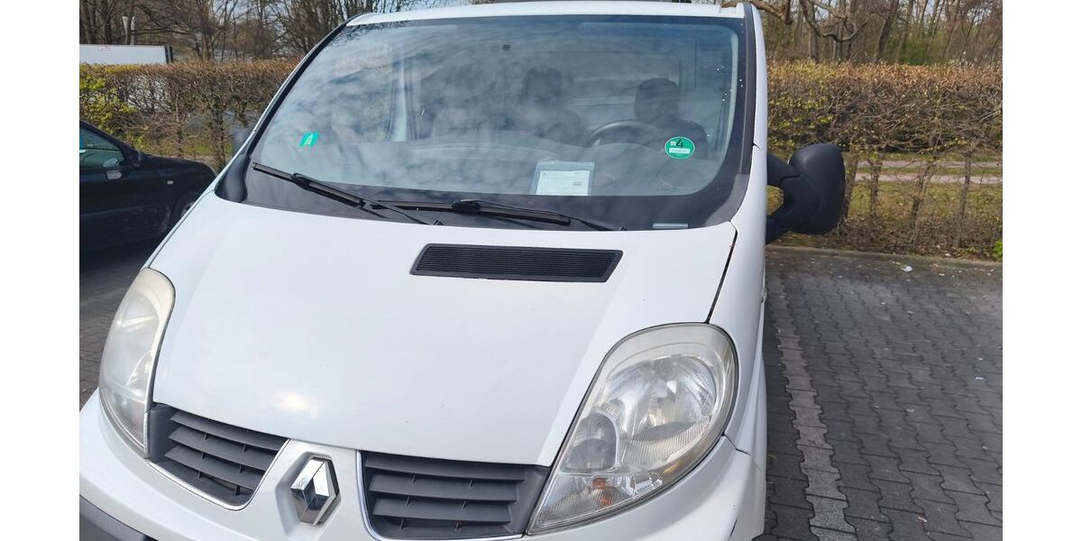 Renault Trafic 249.000 km 5.555 &euro; Leverkusen 51373
