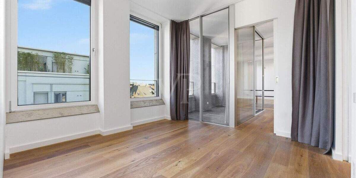 Etagenwohnung Köln Altstadt-Nord - 2 Zimmer, 95 m&sup2;, 2.185&euro; | Angebot:25630479