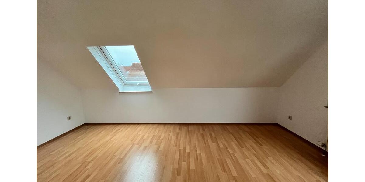 Doppelhaushälfte Köln Mülheim - 4 Zimmer, 114 m&sup2;, 2.000&euro; | Angebot:24662735