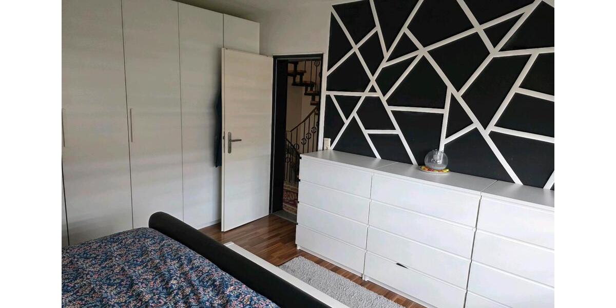 Reihenhaus Dormagen Hackenbroich - 1 Zimmer, 145 m&sup2;, 465.000&euro; | Angebot:25263303