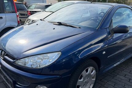 Peugeot 206 109.900 km 1.999 &euro; Köln 51145