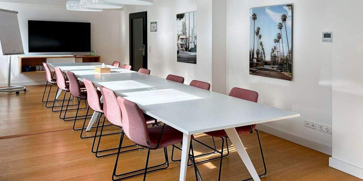 Durchgehender Zugang zu Großraumbüros für 10 Personen in Spaces Breite Straße zimmer