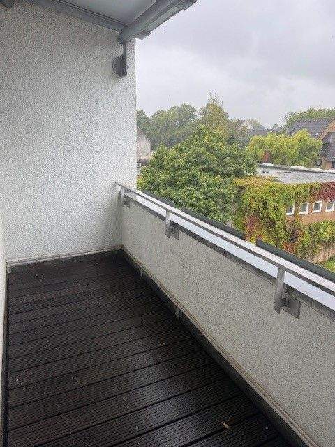 Helle 2 Zimmerwohnung mit Wohnküche und 2 Balkonen 2 zimmer